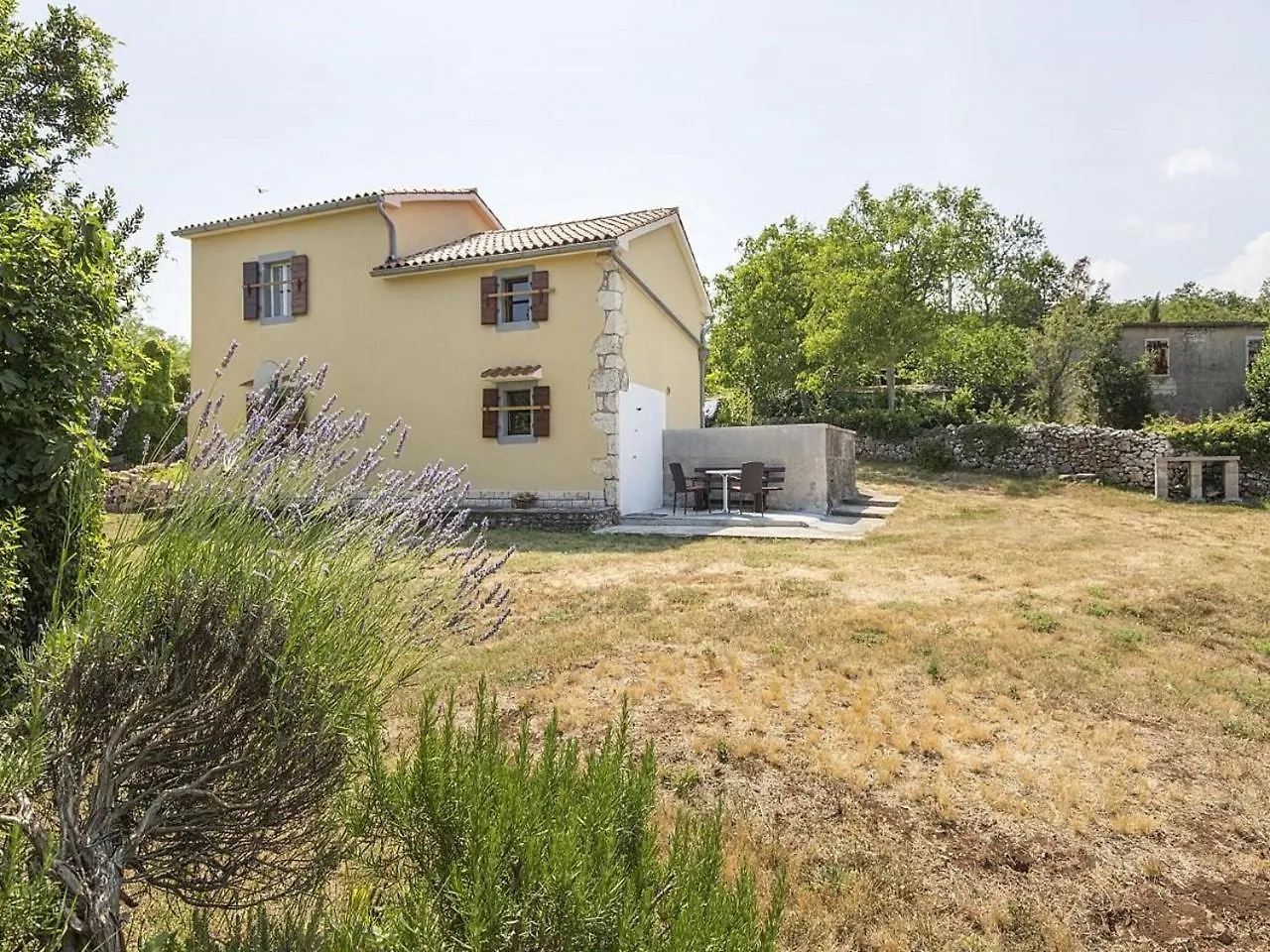 Holiday Home In Mali Turini 36021
